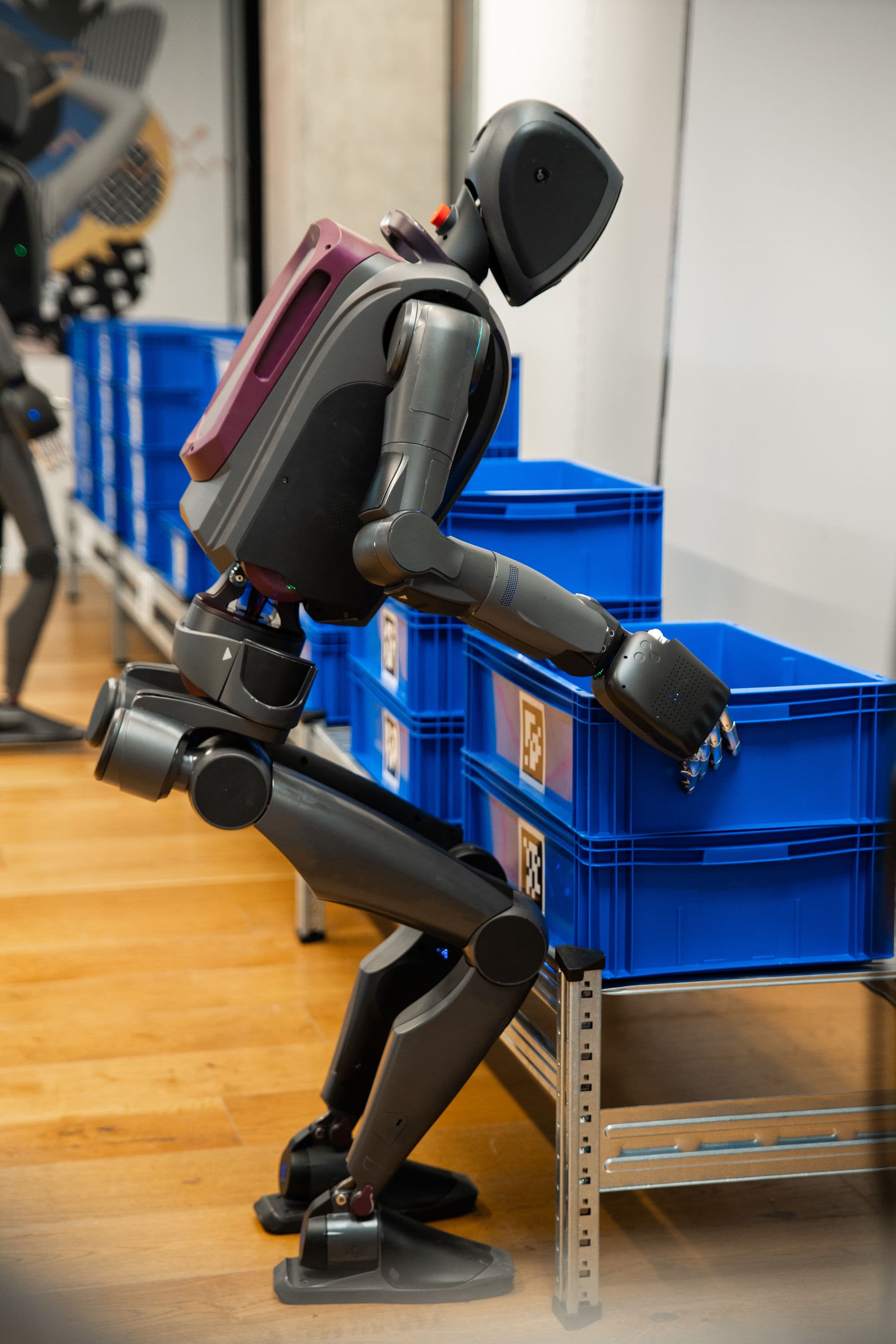 Menteebot thumbnail 9